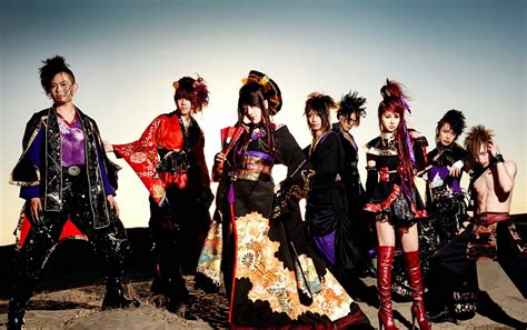 Wagakki Band Canlı Konseri: Japonya'nın Geleneksel Müziğini Modern Bir Dokunuşla Buluşturan Unutulmaz Bir Gece!